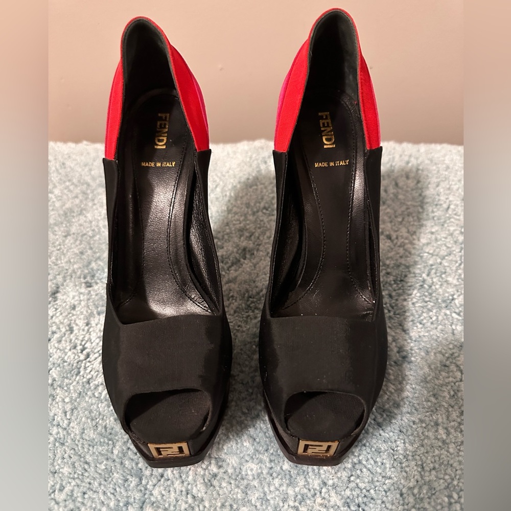 👠 fendi open toe heels 👠